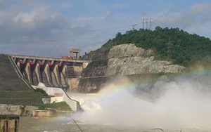 8 giờ ngày 7/7, mở một cửa xả đáy hồ Sơn La và hồ Hòa Bình