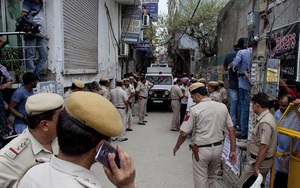 Uẩn khúc vụ 11 người trong một gia đình Ấn Độ chết trong tư thế treo cổ