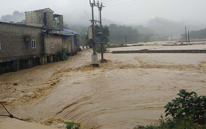 Bão số 3 vừa tan, lại thêm áp thấp nhiệt đới trên Biển Đông