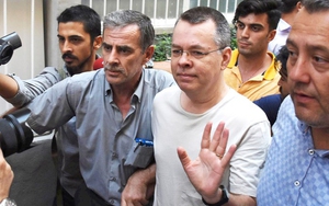 Tổng thống Mỹ tức giận vì Thổ Nhĩ Kỳ chưa thả mục sư Andrew Brunson