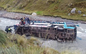 Tai nạn giao thông nghiêm trọng tại Peru, hơn 10 người thiệt mạng
