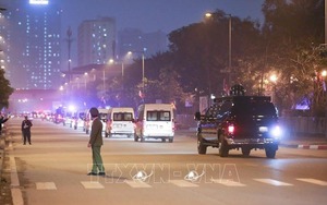 Thượng đỉnh Mỹ-Triều 2019: Đoàn xe hộ tống của Tổng thống Mỹ rời khách sạn Marriot JW đi sân bay Nội Bài