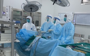 Sở Y tế Hà Nội ra thông báo khẩn tìm tài xế 4 chỗ đã chở trường hợp mắc COVID-19