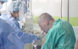 Phi công người Anh mắc COVID-19 dự kiến về nước ngày 12/7