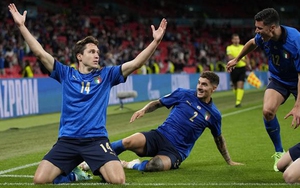 Nhật ký EURO bằng thơ: Ngày định mệnh Đan Mạch thành ẩn số