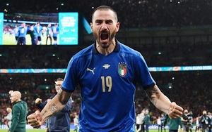 Nhật ký Euro bằng thơ: Azzurri tiếp tục cuộc hành trình...