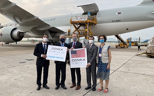 Việt Nam tiếp nhận hơn 1,5 triệu liều vaccine Moderna từ Hoa Kỳ