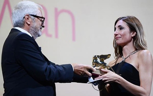 Nữ đạo diễn người Pháp giành tượng Sư tử Vàng tại LHP Venice 2021