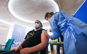 Tổng thống Đức khẩn thiết kêu gọi người dân tiêm chủng