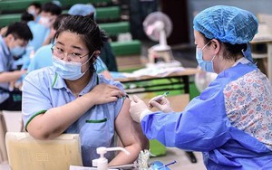 Trung Quốc có thể đạt miễn dịch cộng đồng vào cuối năm 2021