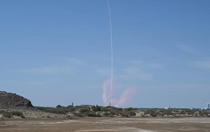 Trung Quốc: Tàu vũ trụ Thần Châu-14 'cập bến' module trung tâm Thiên Hòa