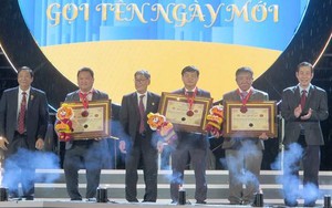 Phú Yên: Xác lập kỷ lục 100 món ăn từ tôm hùm