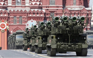 Điện Kremlin bác bỏ thông tin Nga giảm 20% chi tiêu quốc phòng