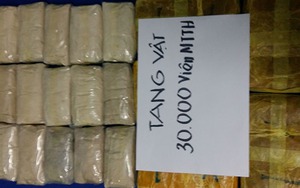 VIDEO: Bắt 2 đối tượng người Lào mua bán 30.000 viên ma túy tổng hợp