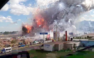 Nổ pháo hoa tại Malaysia, hơn 20 người bị thương