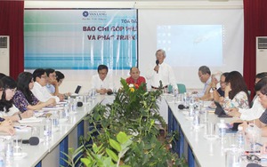 Tọa đàm báo chí tại TP.HCM: Nhà báo nói thẳng, nói thật về báo chí