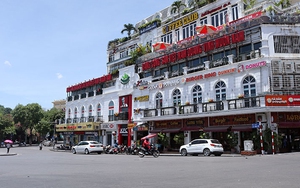 Hà Nội vượt ngưỡng 40°C, đường phố vắng tanh trong 'chảo lửa' giữa trưa hè