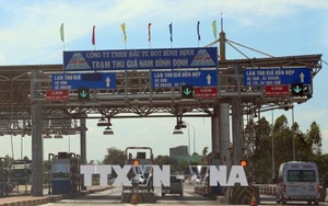 Tổng cục Đường bộ 'hỏa tốc' yêu cầu thay đổi tên 'trạm thu giá' bằng 'trạm thu phí'