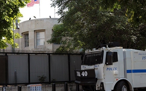 Đại sứ quán Hoa Kỳ tại Việt Nam mở sổ chia buồn với Thượng nghị sĩ John McCain từ 27-29/8