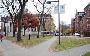 Đại học Harvard hầu tòa vì cáo buộc phân biệt đối xử