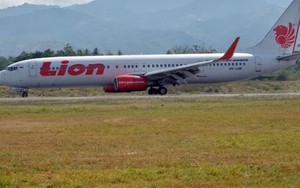 TRỰC TIẾP vụ rơi máy bay Indonesia: Đã tìm thấy 18 thi thể nạn nhân và mảnh vỡ của máy bay rơi xuống biển