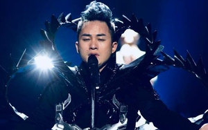 VIDEO: Ca sĩ Tùng Dương chúc Tết độc giả báo Thể thao và Văn hóa (TTXVN)