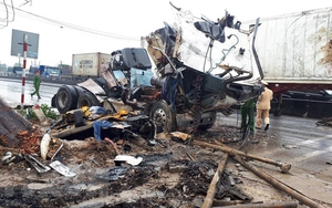 Tai nạn giao thông liên hoàn làm tám người thương vong