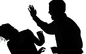 Australia 'cấm cửa' du khách nước ngoài dính án bạo lực gia đình