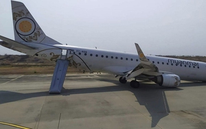 Myanmar: Máy bay chở gần 90 người hạ cánh bằng 'bụng' do bánh trước không mở