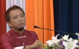 Bắt tạm giam nghệ sĩ ​Hồng Tơ để điều tra về hành vi đánh bạc