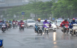 Dự báo thời tiết: Bắc Bộ nhiệt độ giảm dần, Trung Bộ và Nam Bộ mưa dông
