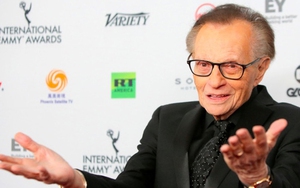 'Vua truyền hình' Mỹ Larry King phải nhập viện điều trị Covid-19