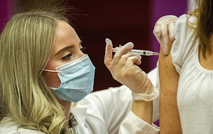 WHO cảnh báo các thỏa thuận song phương về vaccine Covid-19 gây tổn hại tới COVAX