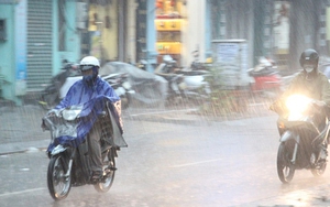 Đêm 17/6 Trung Bộ và Nam Bộ có mưa dông kèm thời tiết cực đoan