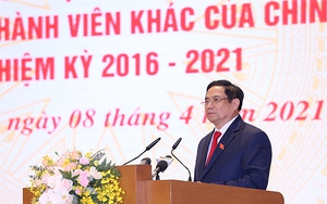 Chủ tịch nước Nguyễn Xuân Phúc, Thủ tướng Chính phủ Phạm Minh Chính dự Lễ bàn giao công việc của Thủ tướng Chính phủ