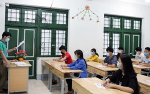 Thi tốt nghiệp THPT 2021: Hơn 993.000 thí sinh đến làm thủ tục dự thi