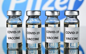 Anh cho rằng hiệu quả của vaccine Covid-19 giảm dần trước biến thể Delta
