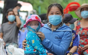 TP HCM đưa 2.000 người dân ở nhà lụp sụp, ven kênh về nơi ở mới an toàn tránh dịch Covid-19