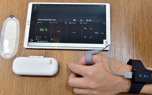 Ứng dụng công nghệ cập nhật từ xa chỉ số sức khỏe bệnh nhân Covid-19