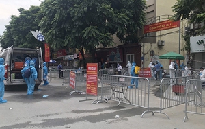 Một tạp vụ tại ngân hàng ở Thanh Xuân dương tính, Hà Nội có 39 ca trong 24 giờ