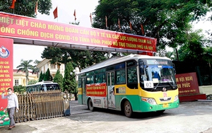 Y bác sĩ các tỉnh tiếp tục lên đường hỗ trợ Hà Nội chống dịch Covid-19