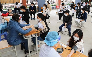 Dịch Covid-19 Hà Nội ngày 26/11: Thêm 264 ca mắc mới, đã tiêm vaccine cho 266.281 học sinh