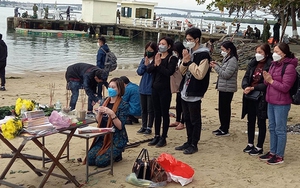 Vụ chìm ca nô khu vực biển Cửa Đại: Quảng Nam chia sẻ với các gia đình nạn nhân