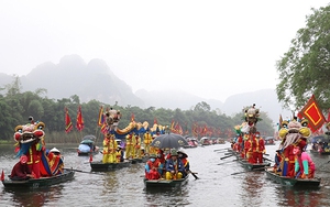 Rộn ràng không khí Lễ hội Tràng An