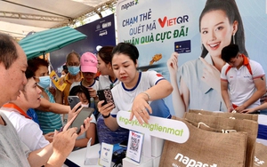 Khởi động 'Chuyến xe không tiền mặt' với hành trình xuyên Việt