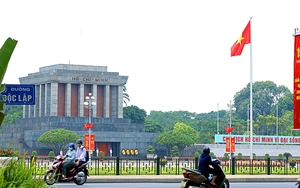 Đường Độc Lập ngày 2/9