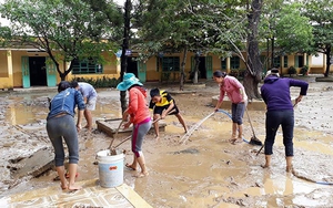 Nhắn gửi những đoàn từ thiện sau bão lũ: Cứu đúng nơi, đúng người và đúng việc