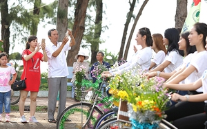 Những cô gái đẹp nhất Hoa hậu Đại dương 'náo động' phố biển Phan Thiết