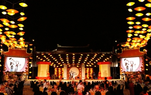 Xuân Bắc, Tự Long 'cháy hết mình' cùng hàng nghìn em nhỏ tại 'Thu Vọng Nguyệt"