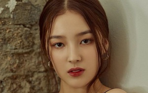 Nancy Momoland hóa nữ thần trên bìa tạp chí mới